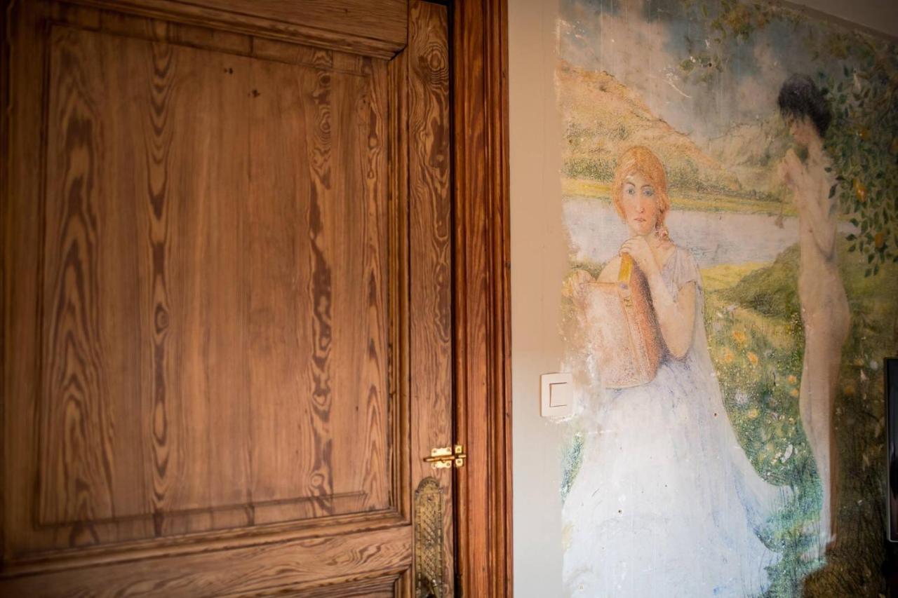 Le Richmond Otel Godinne Dış mekan fotoğraf